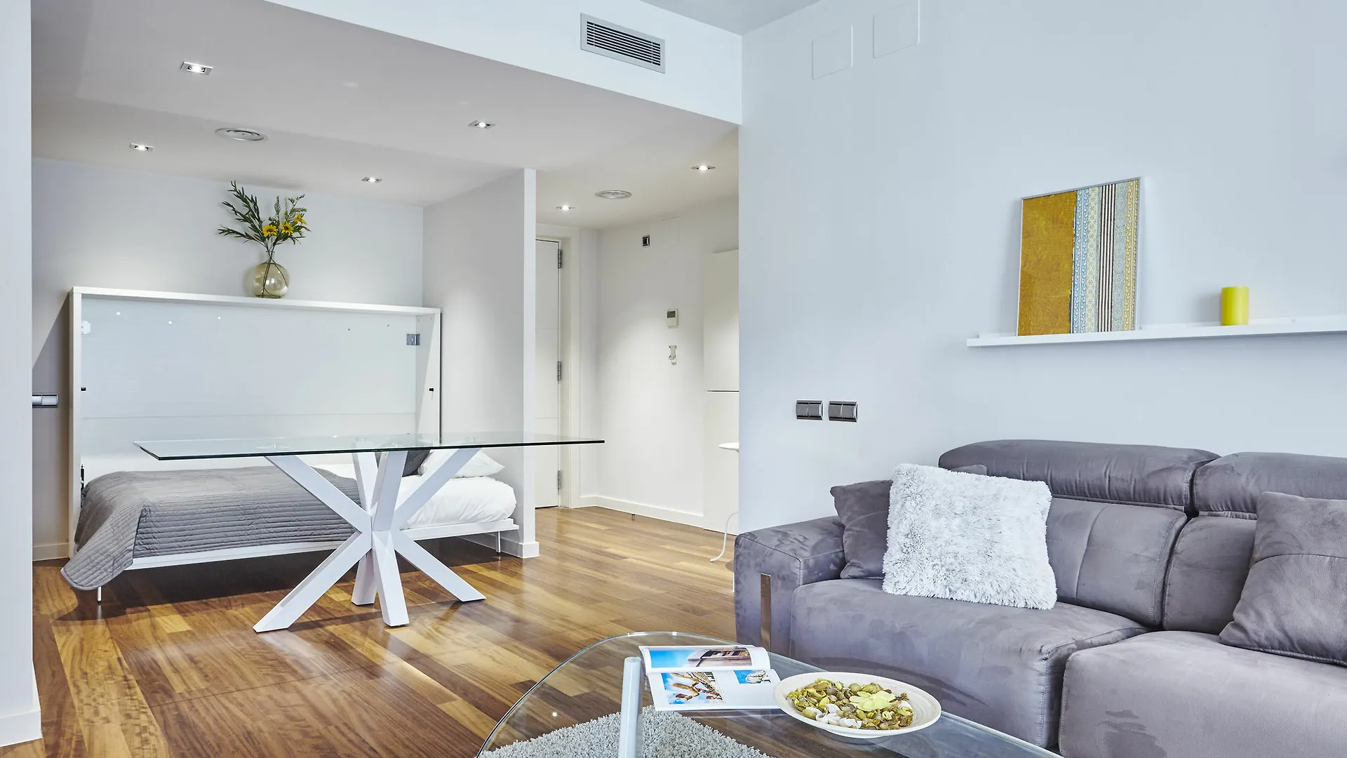 Sweet Inn Apartments Plaza Catalunya - City Centre Barcelona
