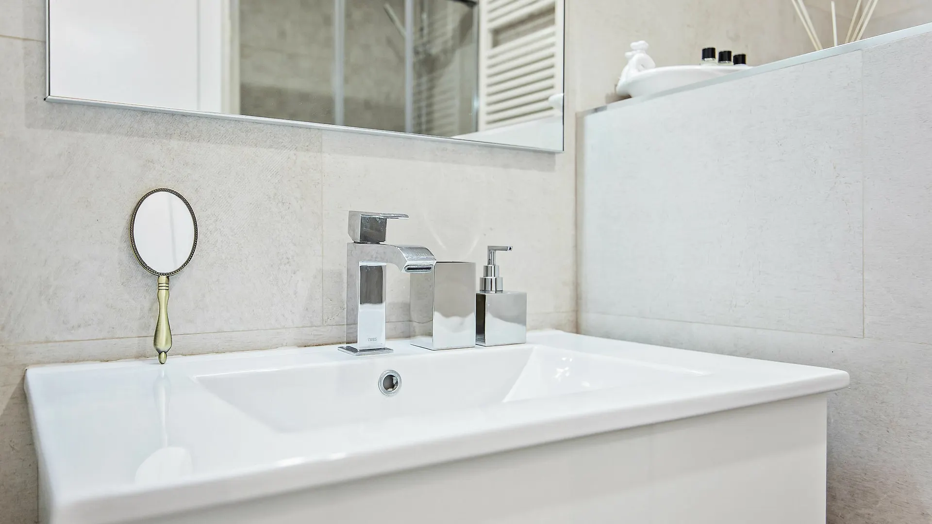 Sweet Inn Apartments Plaza Catalunya - City Centre Барселона